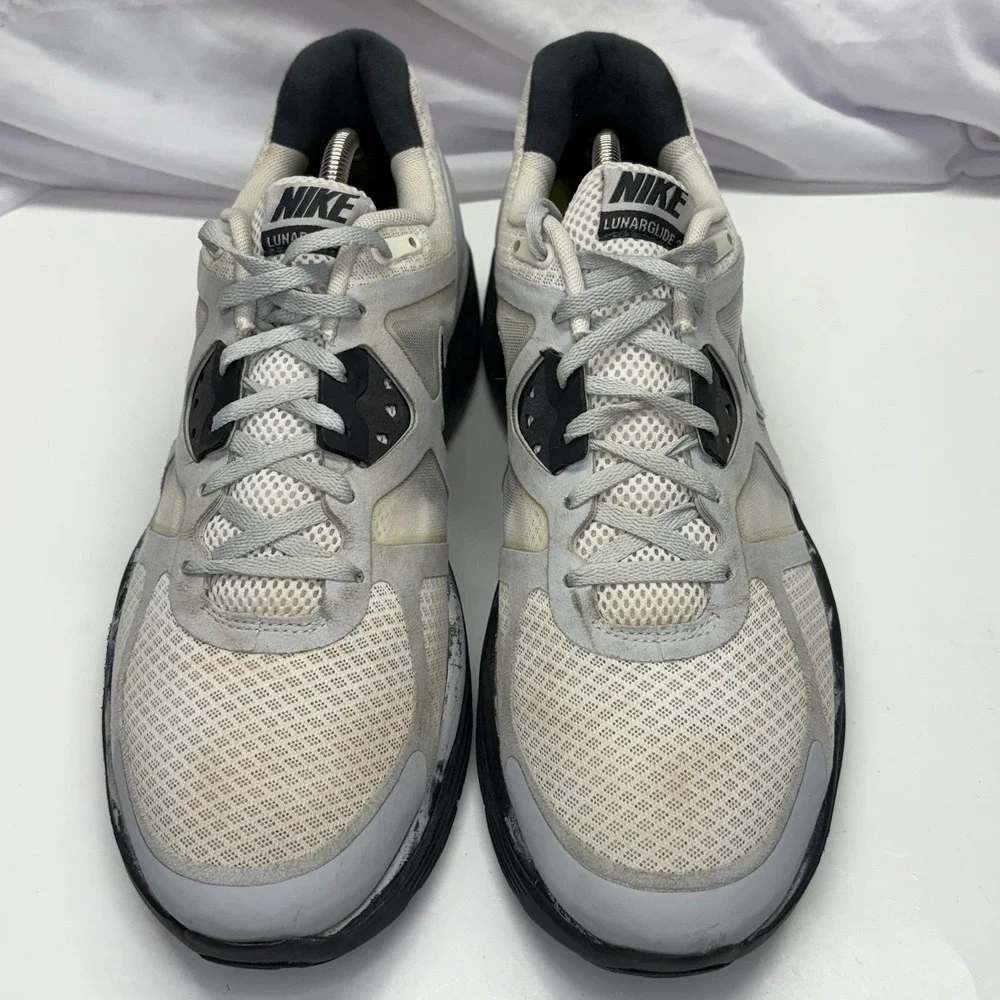 Nike great preowned